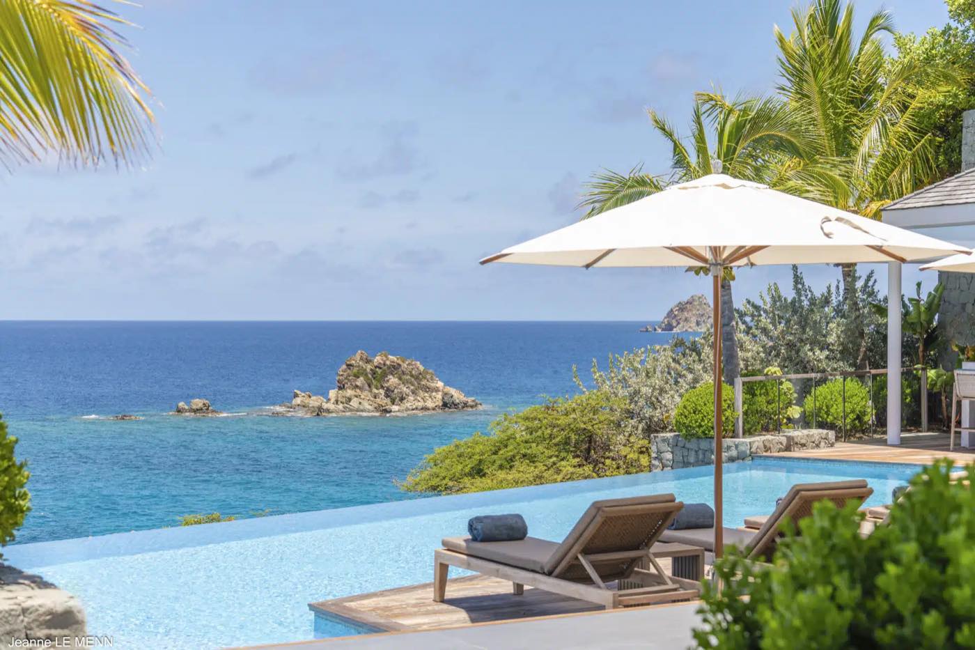 Piscine vue mer